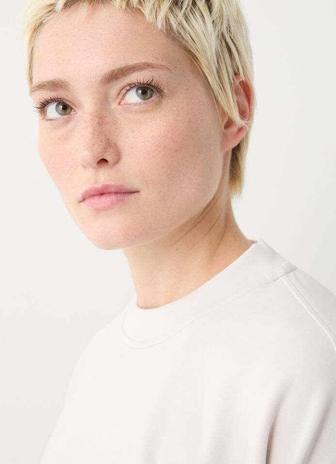 Cropped sweatshirt with rounded hem image number 2