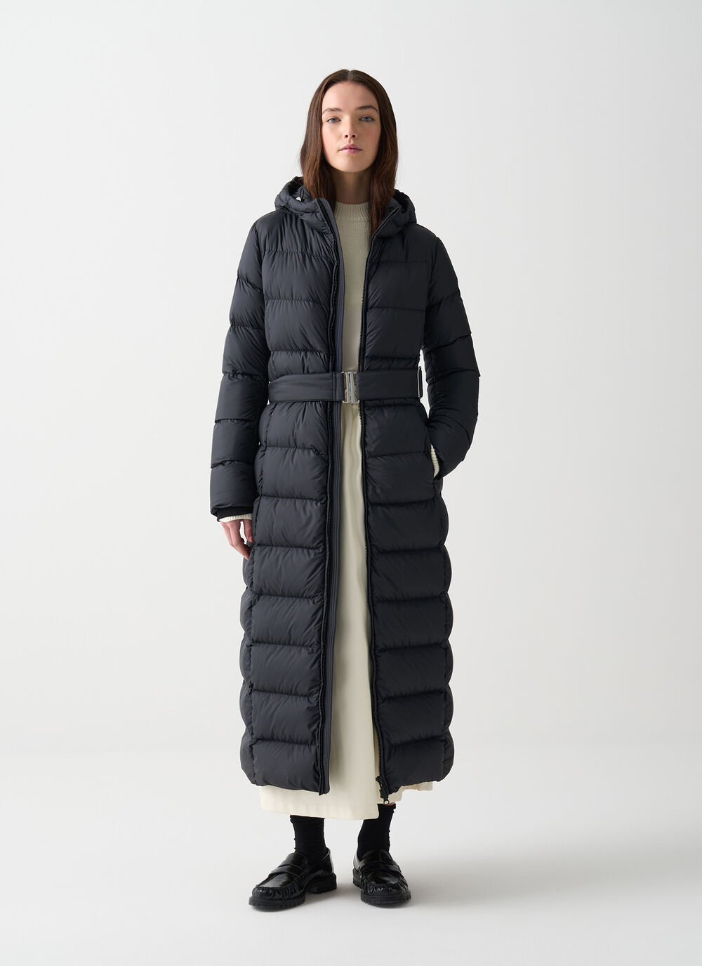 Doudoune longue mate avec ceinture image number 0