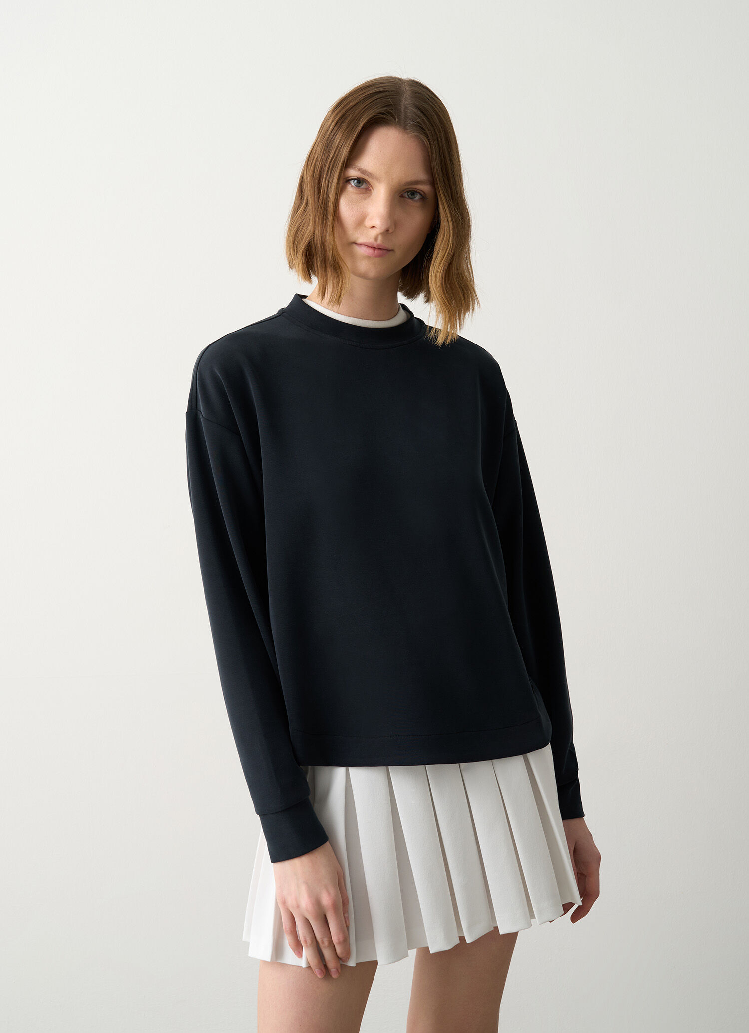 Women's hoodies & sweatshirts: crewneck or hooded | Colmar