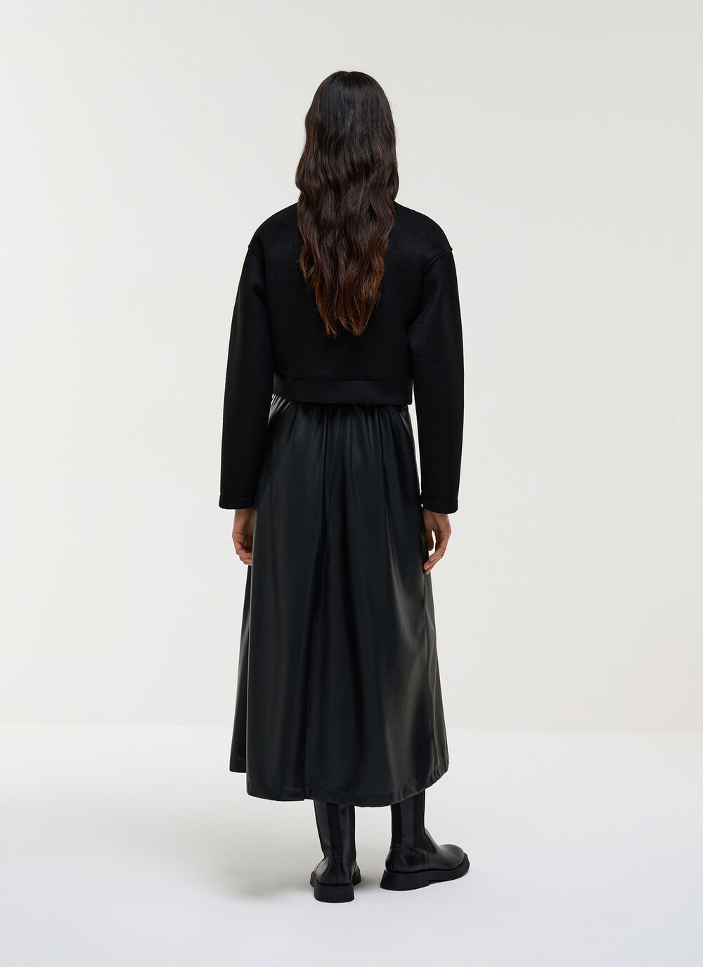 Cropped scuba bomber jacket image number 3