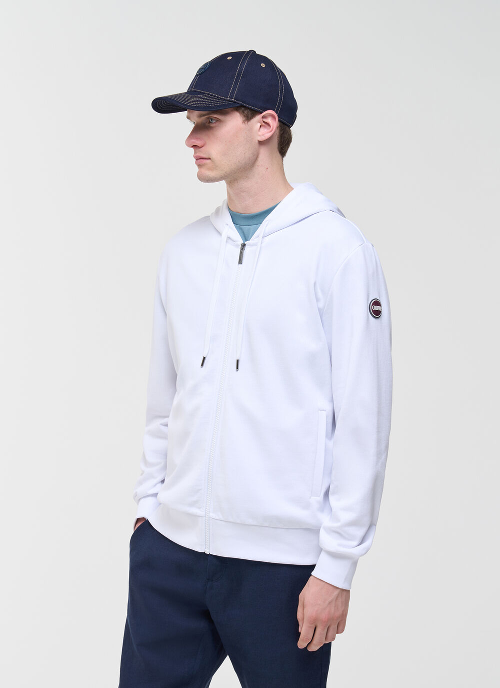 Kapuzensweatjacke mit durchgehendem Rei&szlig;verschluss image number 0