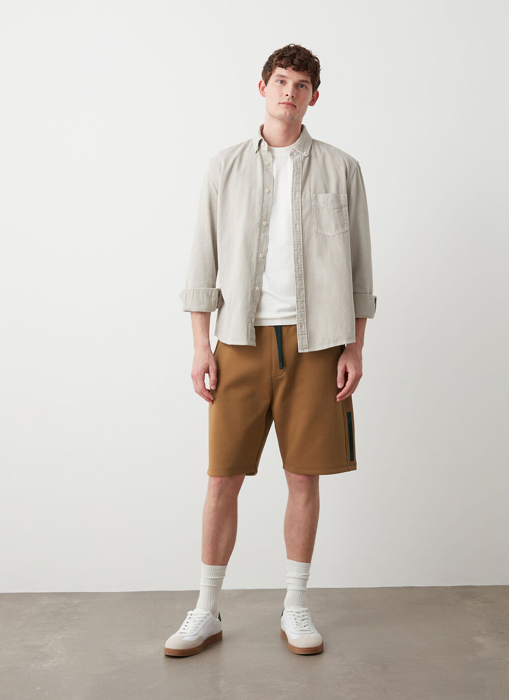 Fleece shorts with logo tape image number 1