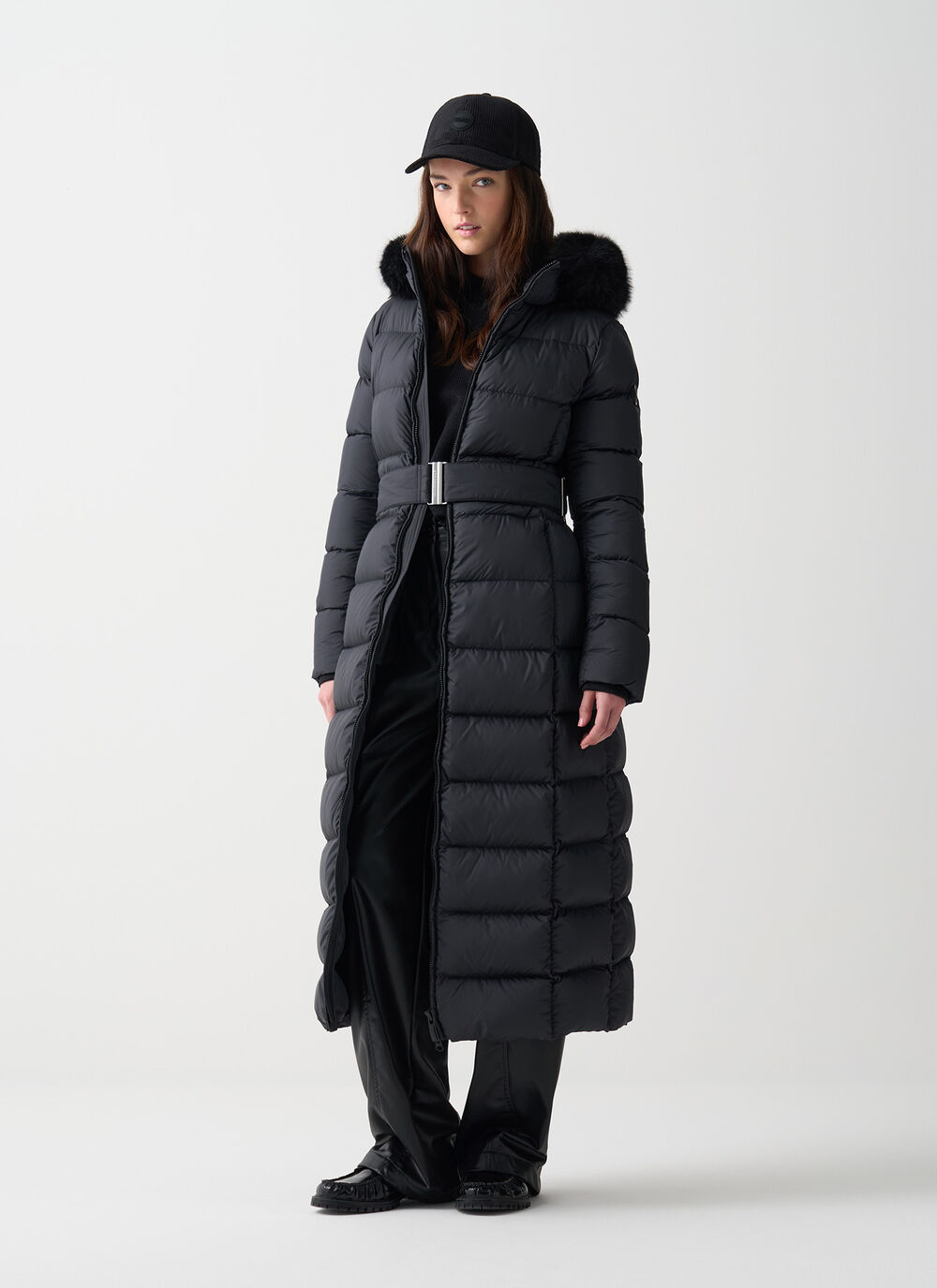 Long matte down jacket with faux fur image number 0