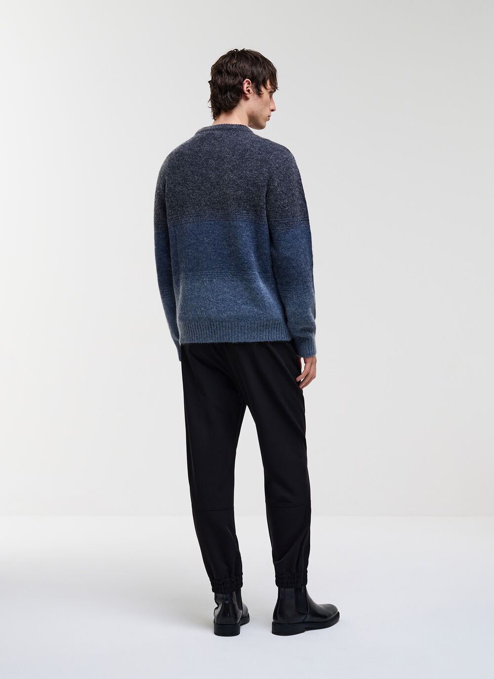 Faded pullover image number 3