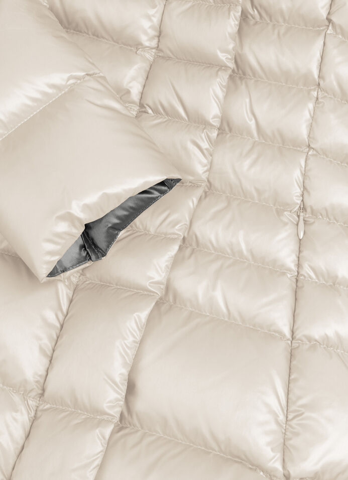 Fitted down jacket with zip and buttons image number 6