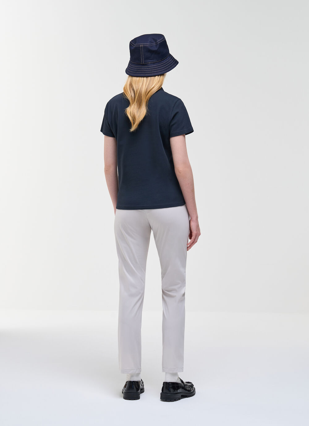 Polo &agrave; col arrondi image number 3