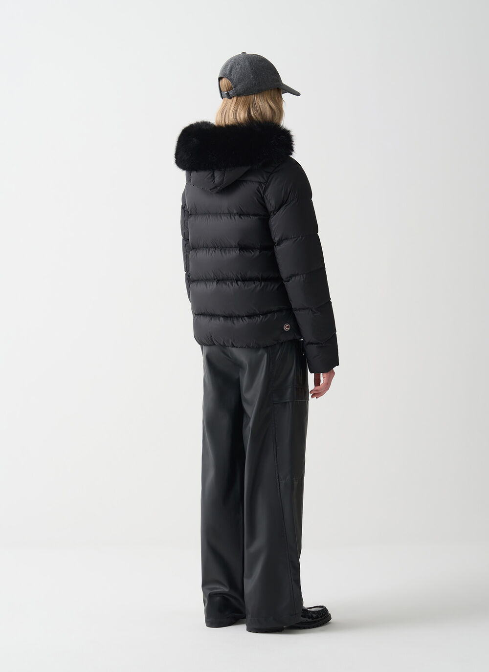 Turtle neck down jacket with faux fur image number 3