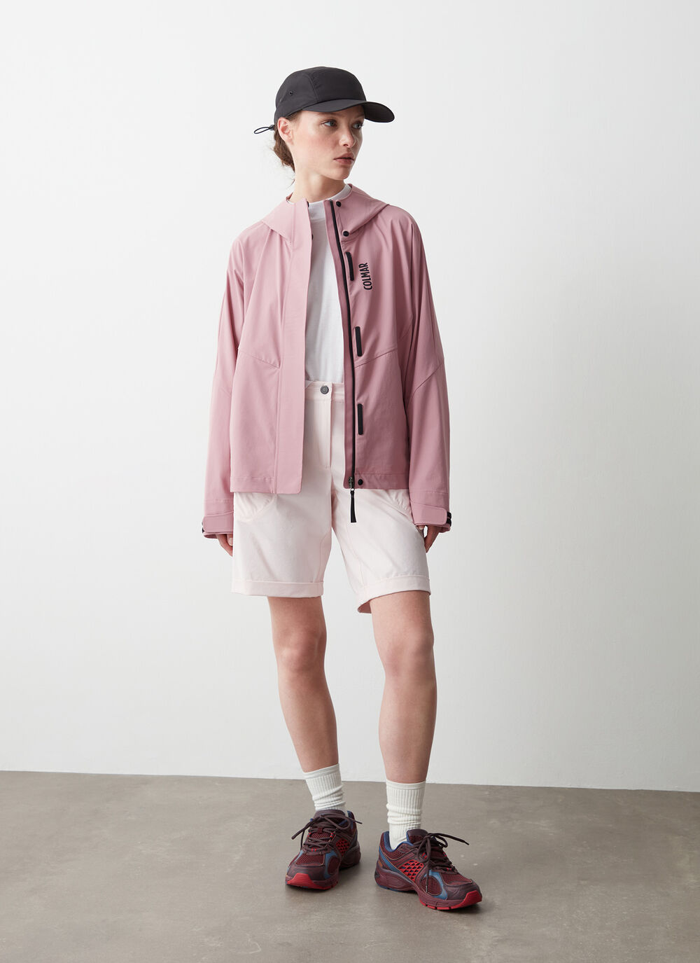 Technical stretch fabric cape image number 2