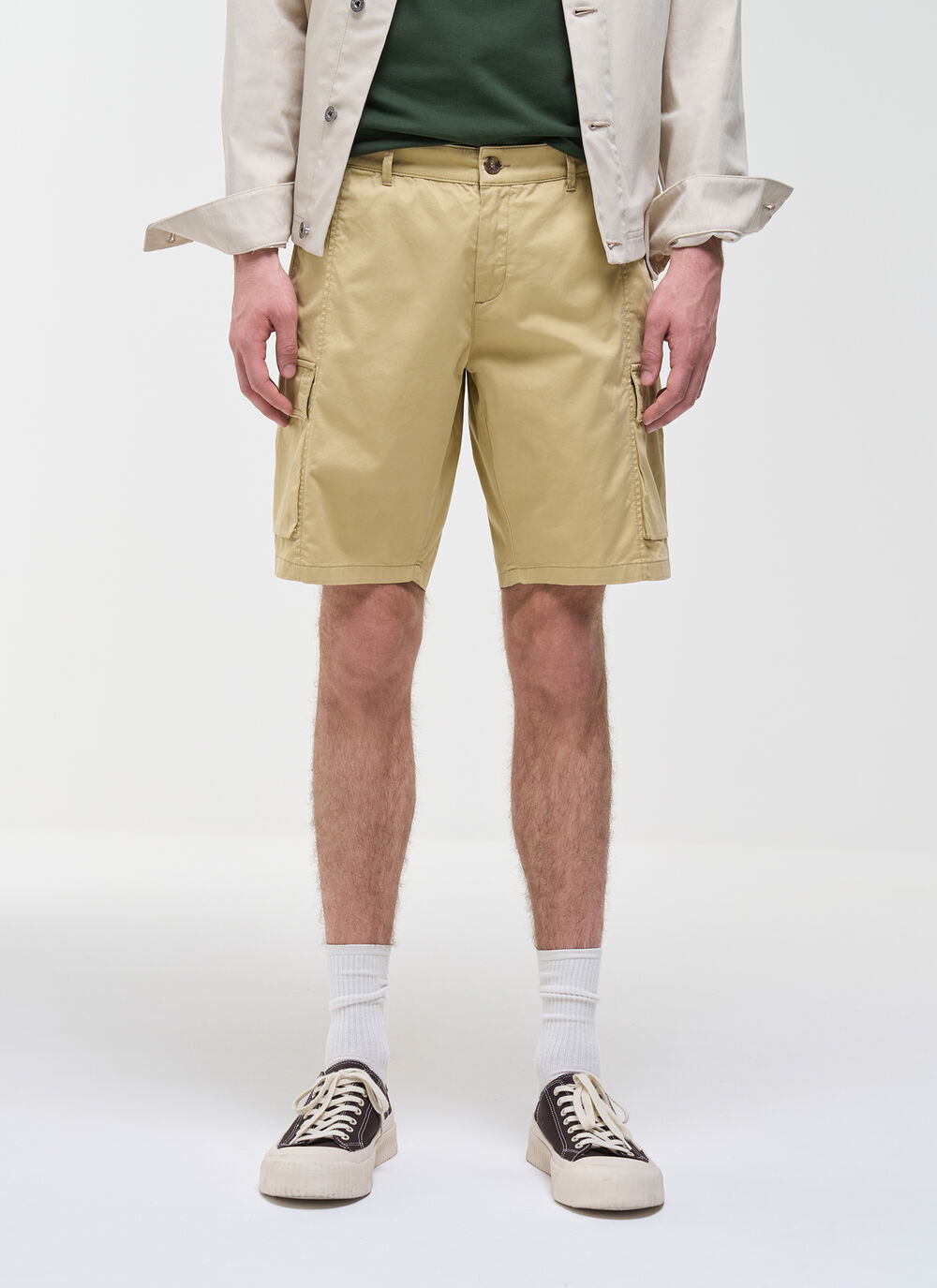 Cotton bermuda cargo shorts image number 1