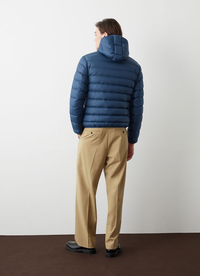 Sporty down jacket with fixed hood image number 3