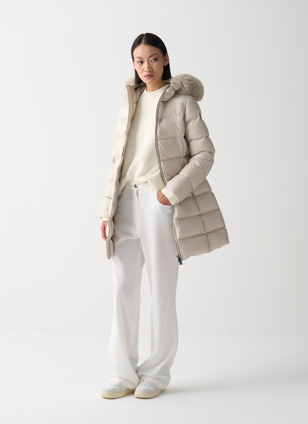 Long down jacket with faux fur image number 0