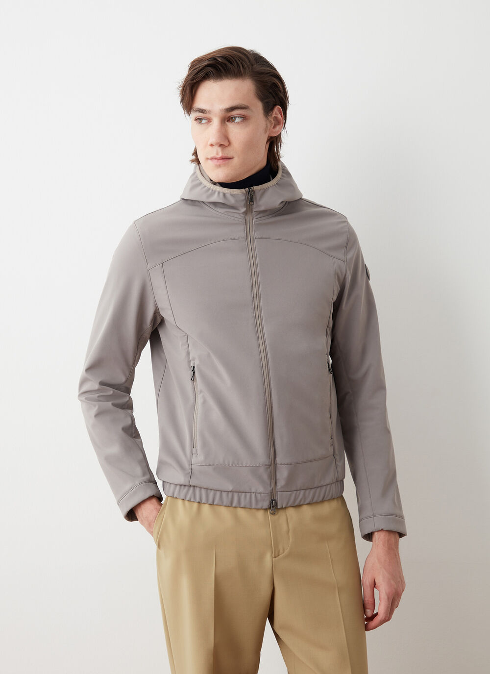 Waterproof autumn-weight softshell jacket image number 0
