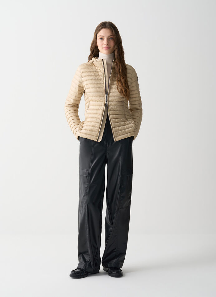 Piumino leggero con cappuccio image number 0