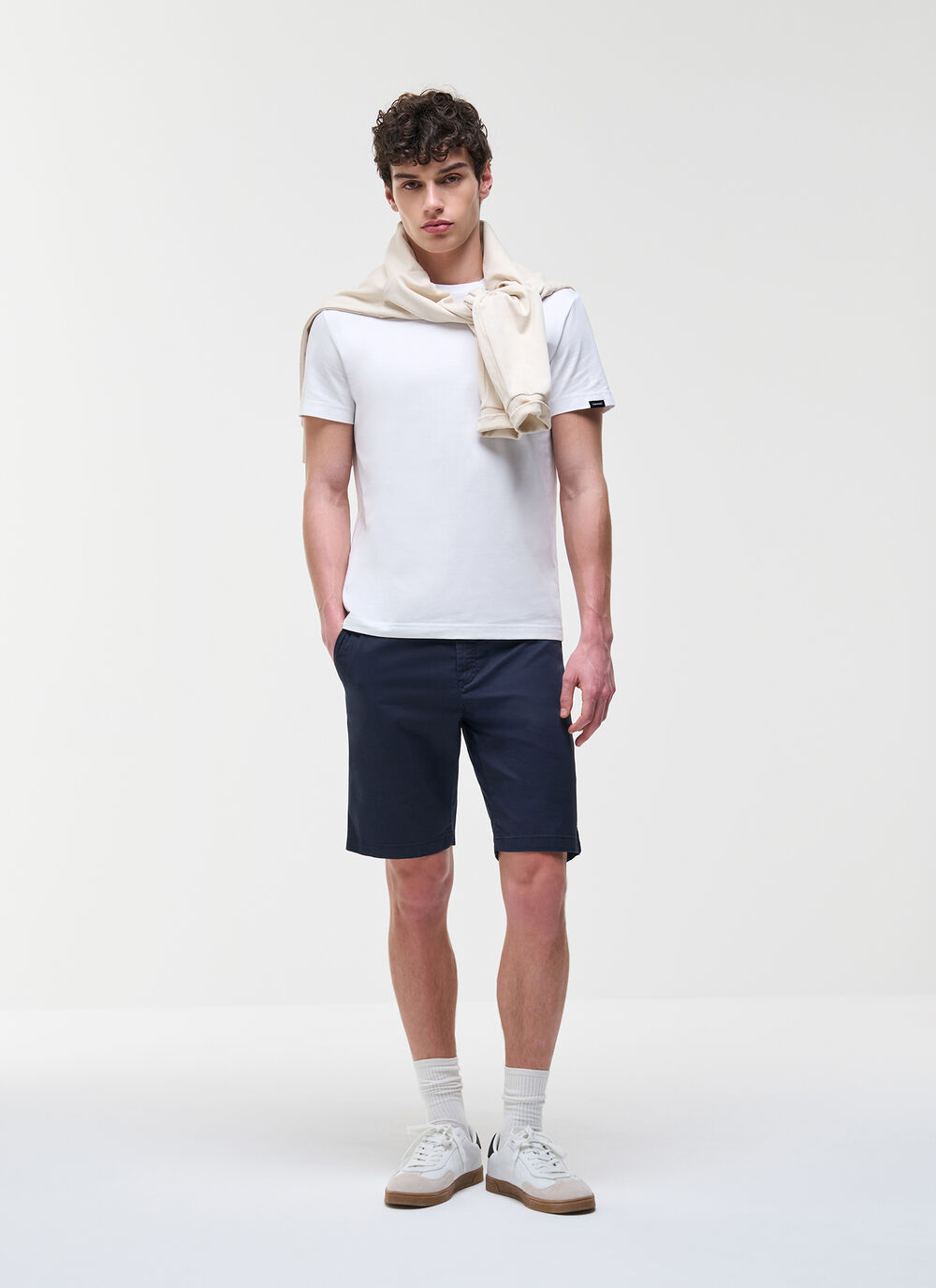 Cotton chino Bermuda shorts image number 1