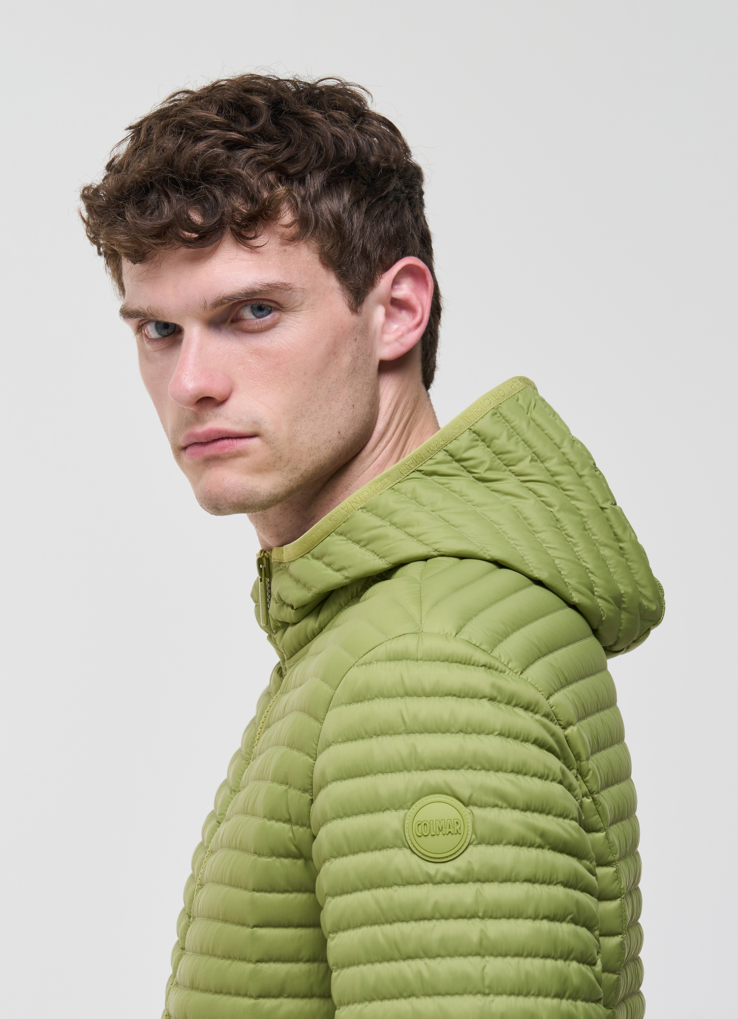 Colmar Ultraleichte Packbare Daunenjacke