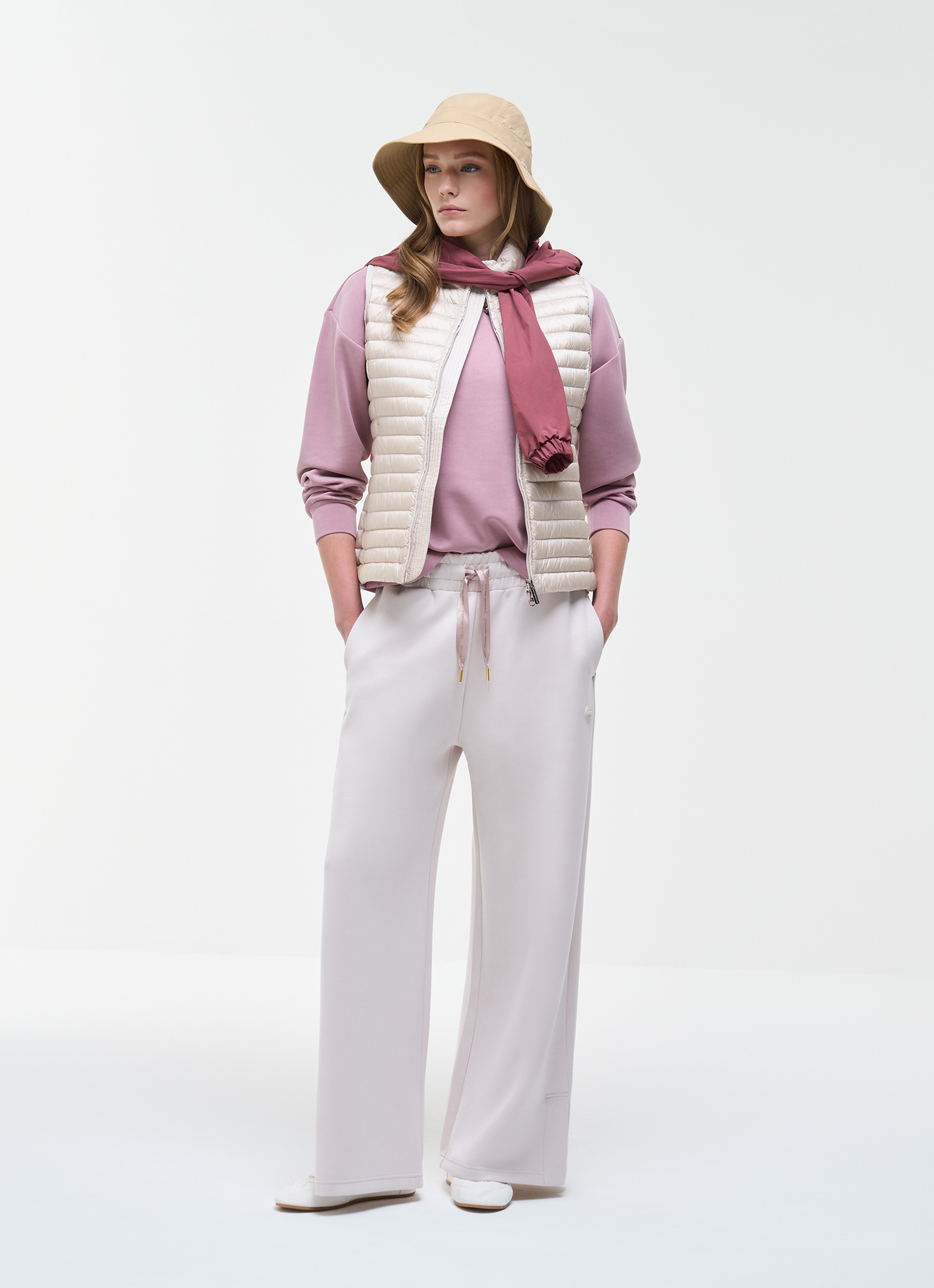 Colmar Damen Beige Leichte Daunenweste, Farbe: Porcelain, Größe: 40