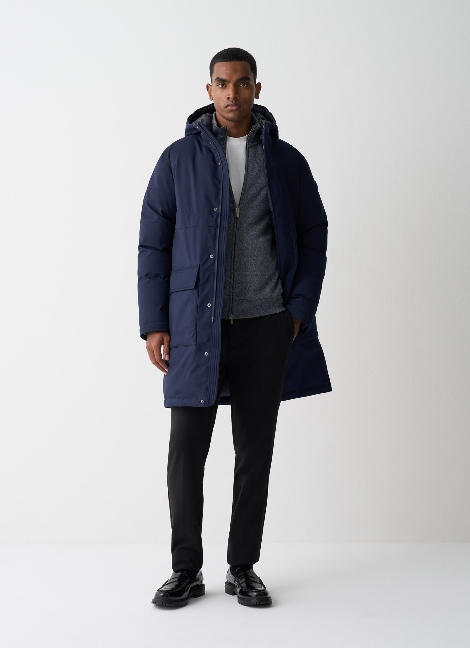 Colmar, Daunenmantel Aus Twill Mit Aufgesetzten Taschen, Farbe: Navy Blau, Größe: 46