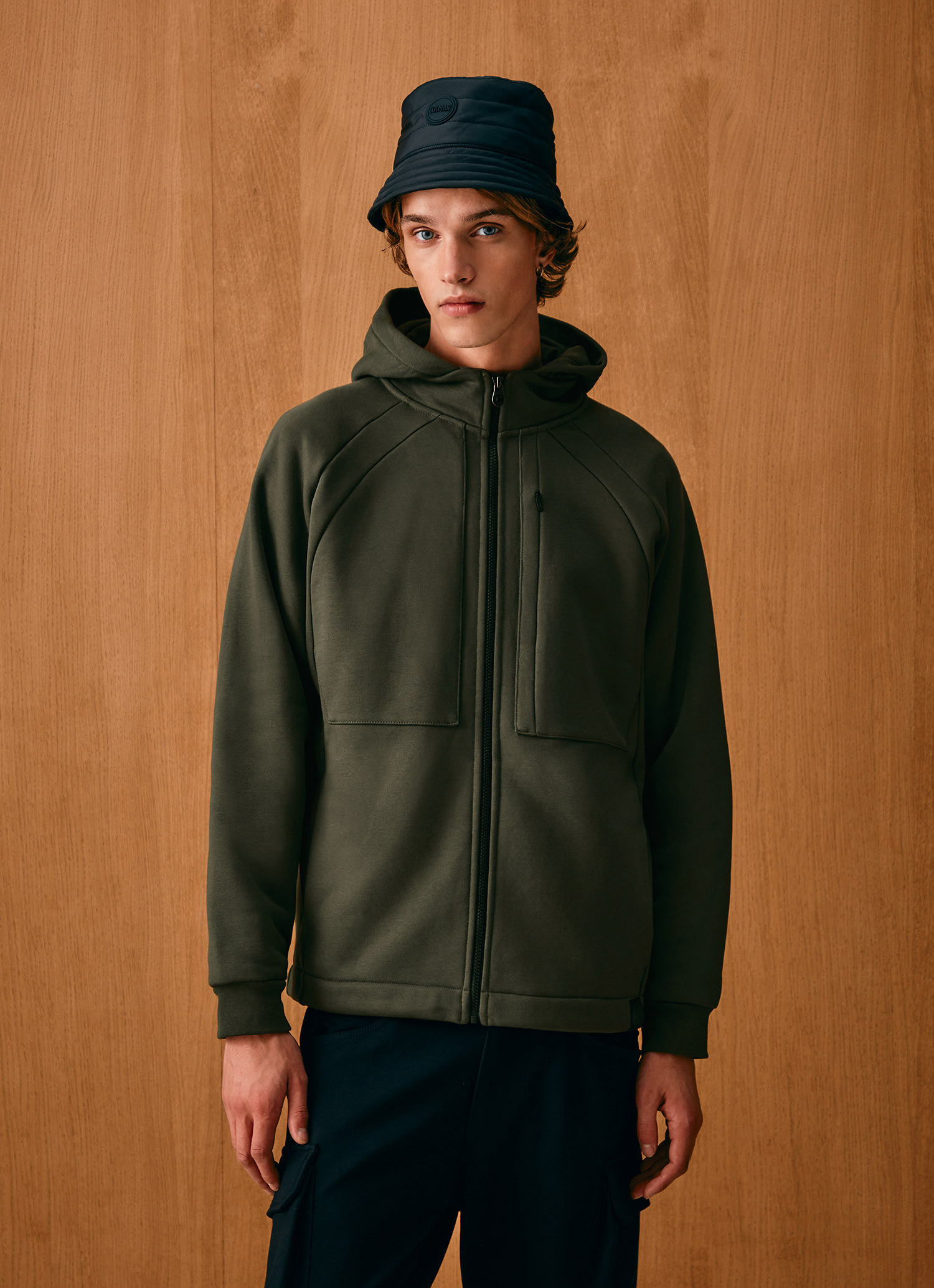 Colmar Sweatjacke Mit Reißverschluss Und Maxitasche