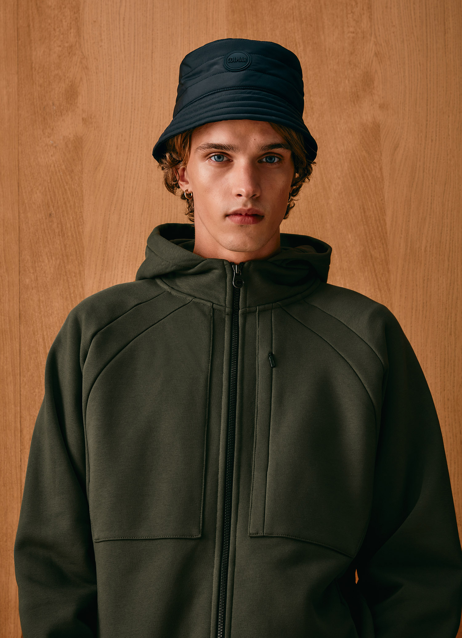 Colmar Sweatjacke Mit Reißverschluss Und Maxitasche